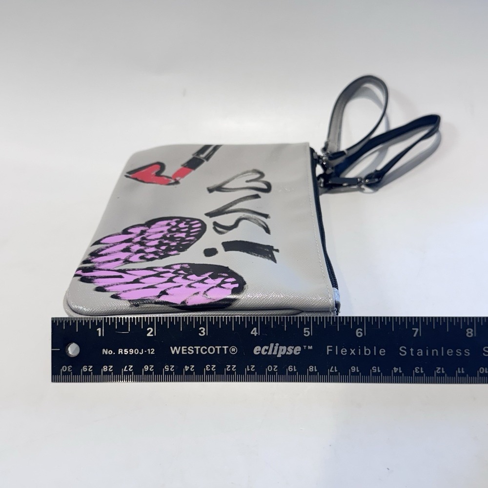 Victoria's Secret Zipper Wristlet Make up Cosmetic Bag (2) Gray & Black Graphics - Picture 13 of 14